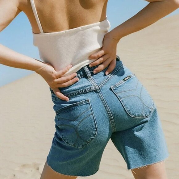 New AGOLDE Lola Gathered Front Tank in Ivory Paste  Size L - Picture 2 of 6